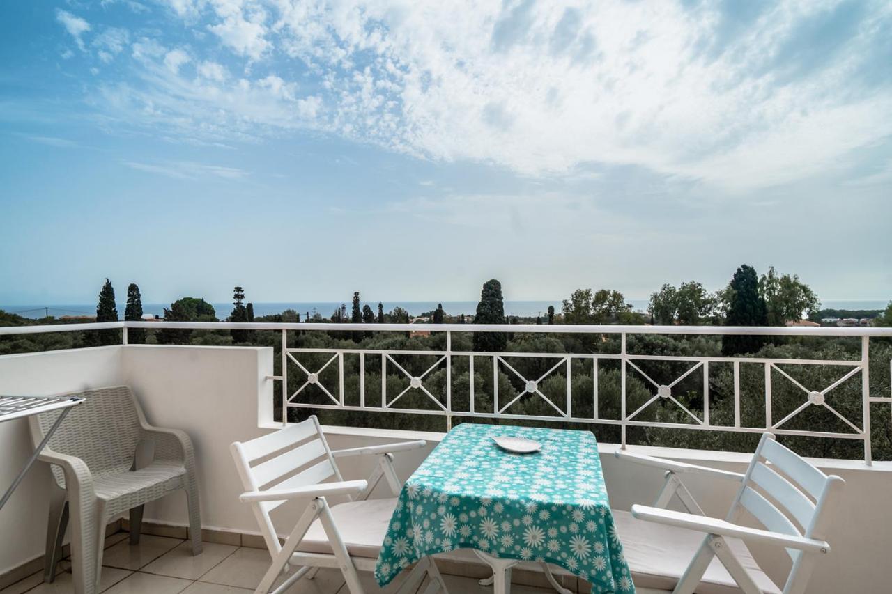 Helena Inn Свороната Экстерьер фото